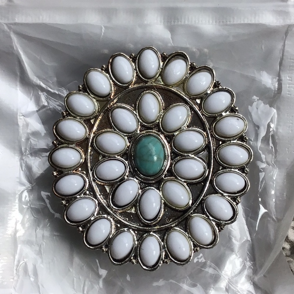 OPAL PHONE SOCKET - NWT